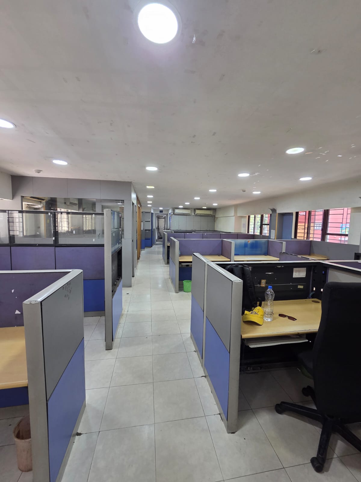 Premium Commercial Office Space for Rent in Borivali West — Photo 2